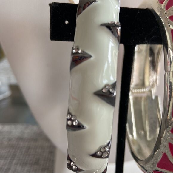 Manluck Bangles NWT Gray and pink with rhinestone - Picture 8 of 8